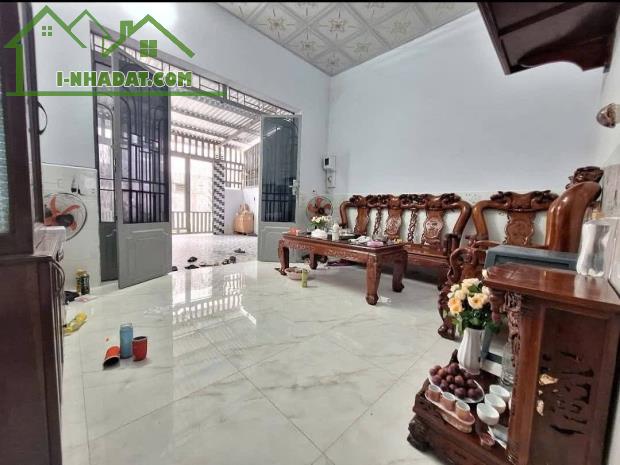 Nhà cấp 4, DT 92m2,  Tân Xuân, Hóc Môn