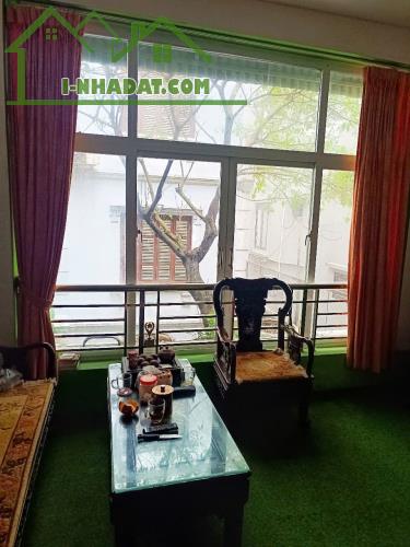 BÁN PHỐ LÊ TRỌNG TẤN LÔ GÓC Ô TÔ TRÁNH KINH DOANH DT140m2 37 Tỷ - 3