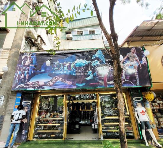 Bán Nhà Mặt Phố Hàng Chuối, Hai Bà Trưng DT 152m2 x MT rộng 8,2m, Giá Rẻ.