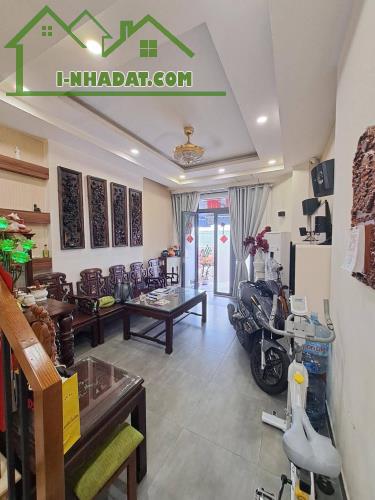 cần bán, KHU KD SẦM UẤT MẶT TIỀN ĐƯỜNG tân thới nhất 10 quận 12, giá siêu rẻ, chỉ 5.998 tỷ - 4