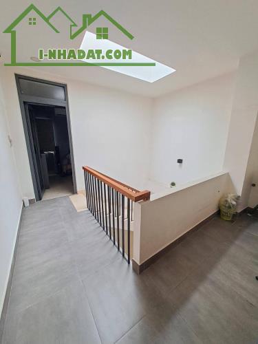 cần bán, KHU KD SẦM UẤT MẶT TIỀN ĐƯỜNG tân thới nhất 10 quận 12, giá siêu rẻ, chỉ 5.998 tỷ - 1