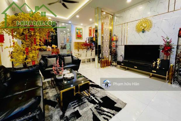 đang cần bán nhanh nhà DT 6x25m mặt tiền đường Thất Sơn, quận 10, giá bán 28 tỷ