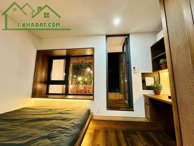NGAY CHỢ CÂY ĐIỆP BÌNH THẠNH, 3 TẦNG BTCT, 3PN NGANG HƠN 4M, BAN CÔNG RỘNG CỰC CHILL, CHỈ - 3