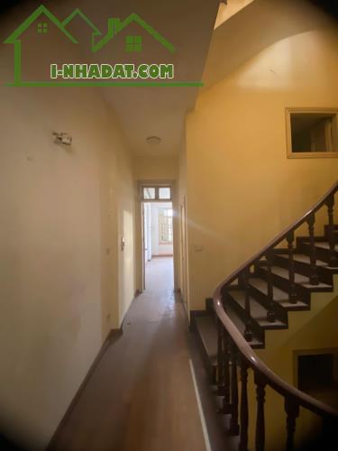 Cơ hội đầu tư - Vĩnh Phúc, Ba Đình nhà 5 tầng, 125m, giá 23 tỷ, ngõ thông ô tô tránh - 2