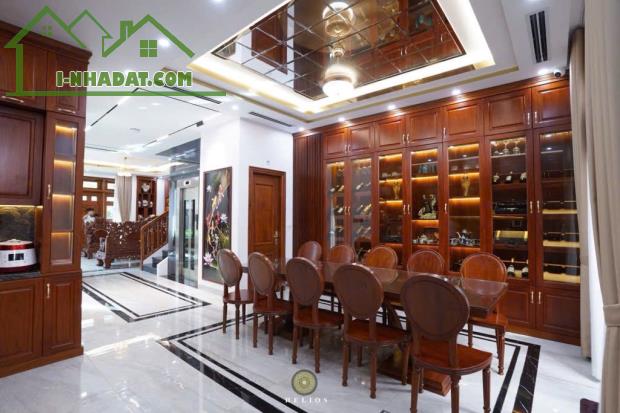 Mặt phố Linh Lang - kinh doanh - vỉa hè - 76m chỉ 28 tỷ - 1