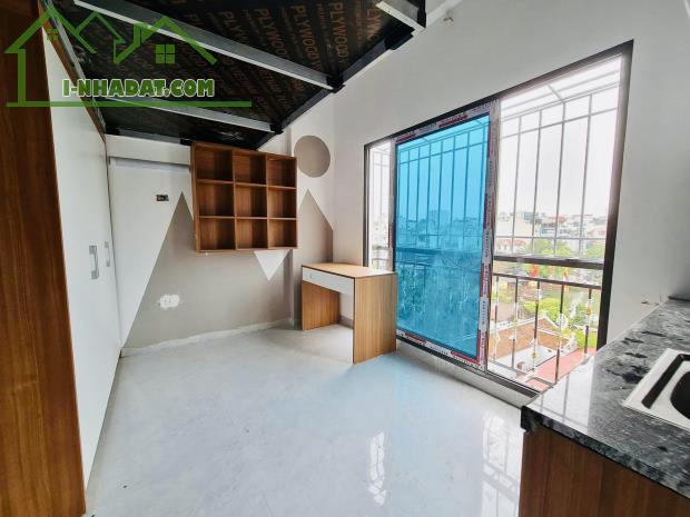 BÁN CHUNG CƯ MI NI TRIỀU KHÚC, 12 PHÒNG KHÉP KÍN, DOANH THU 60TR/THÁNG 47M2 GIÁ HƠN 12 TỶ - 3