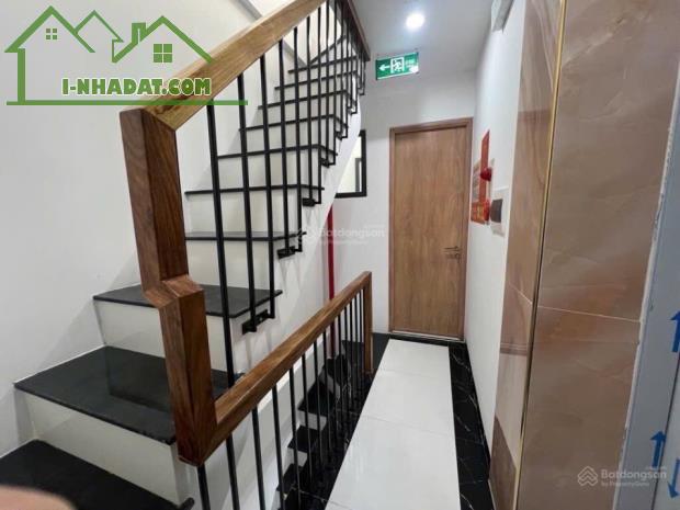 Toà căn hộ dịch vụ - phố Trần Cung - 6 tầng thang máy xịn - dòng tiền 50tr/tháng - ngõ - 1