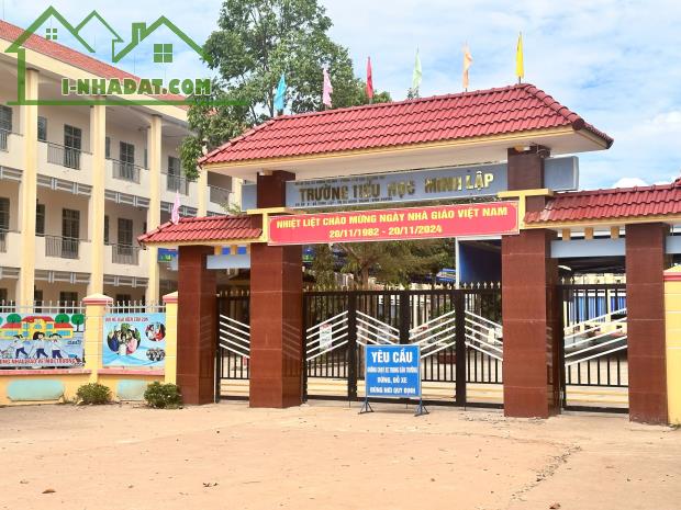 KẸT TIỀN BÁN GẤP LÔ ĐẤT 20X50=1000M2 THỔ CƯ ODT SÁT CHỢ TRƯỜNG HỌC DÂN ĐÔNG GIÁ 490 TR - 2