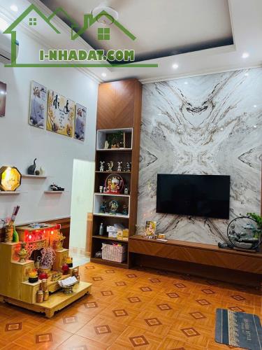 Bán 🏠dt 110m2 p. đông Sơn TẶNG 4 phòng trọ giá hơn 2 tỷ - 3