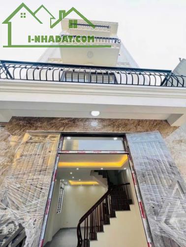 🏠 NHÀ Ô TÔ ĐẬU CỬA, 39m², GIÁ NHÌN 3.05 TỶ - CƠ HỘI ĐẦU TƯ TIỀM NĂNG CAO TẠI PHỤNG CHÂU