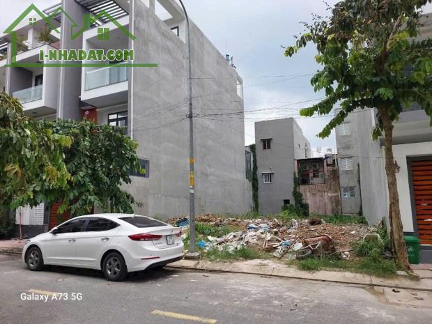 Đất (5x22) Mặt Tiền Bờ Kè Kênh Tham Lương, KDC Đồng Phượng, Đông Hưng Thuận, Q12