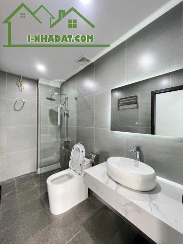 Bán nhà Đình Thôn, 41m2 4 tầng, khu phân lô, dân trí cao, ngõ rộng 4m, sát nách ô tô. Giá - 2