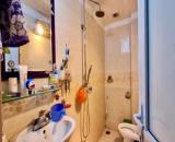 Chủ nhà gửi bán nhà đẹp để lại toàn bộ nội thất