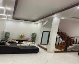 Cho thuê nhà Lạch Tray , gần Đại học Hàng Hải ,  gia đình ở ok