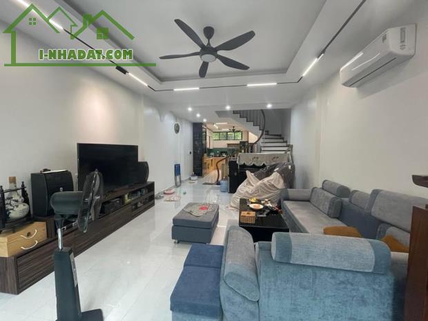 Bán Nhà Bồ Đề, Long Biên, Ô Tô, 2 mặt tiền, 90m2, 4 tầng, 14 tỷ nhỉnh. - 2