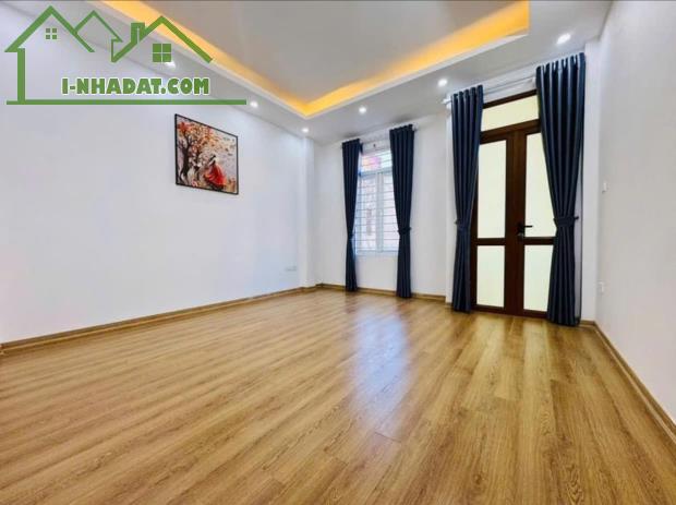 BÁN NHÀ 4,5 TẦNG 32M2 GIÁ 3.2 TỶ GẦN CHỢ MAI LĨNH, QL6A - ĐỒNG MAI - 2