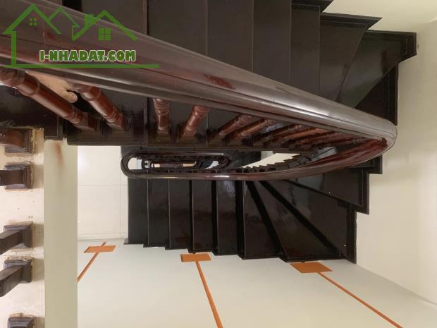 BÁN NHÀ NGÕ 20 NGUYỄN CÔNG HOAN, PHÂN LÔ, Ô TÔ TRÁNH, KINH DOANH 39m2 5T MẶT TIỀN 5,2m 14, - 5