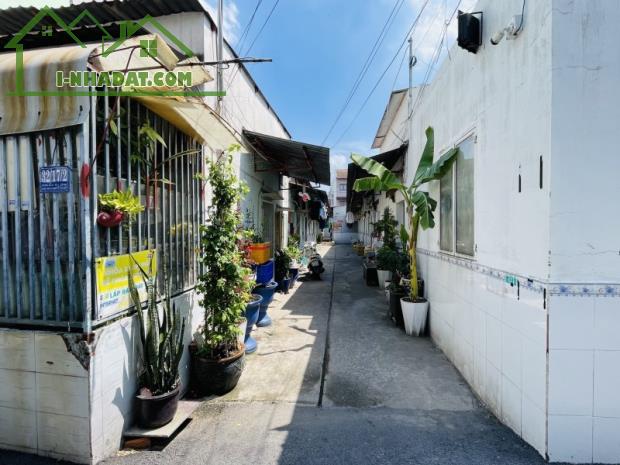 Ô tô thông ngang 9m x 23m View sông Hiệp Bình Chánh cách 50m ra Phạm Văn Đồng 14 T.ỷ - 4