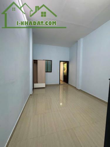 Bán nhà hẻm Lý Thường Kiệt,P.9,Q.Tân Bình,dt: 3,5 x 8 nhà xây 2 tầng 2 Tỷ 89.