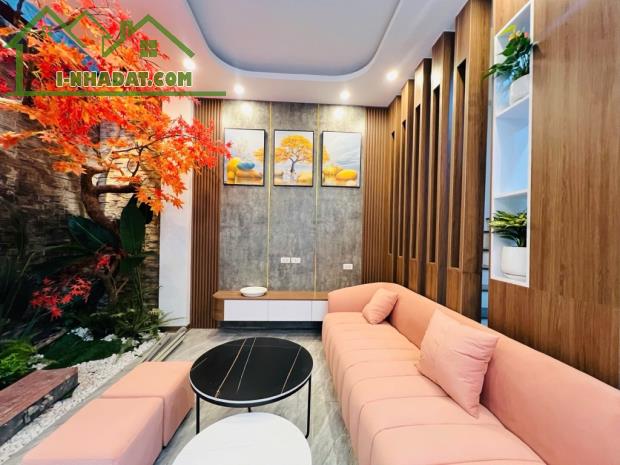 QUÁ ĐẸP - NHÀ MỚI Ở NGAY - 3 PHÚT SANG PHỐ - BÁN NHÀ NGỌC THỤY - 34MX 5TẦNG - CHỈ 5.4 TỶ - 1