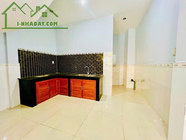 Bán nhà 2 tầng mặt tiền kinh doanh,hoàn công,An Bình,Biên Hòa đường xe tải 62m2 2t