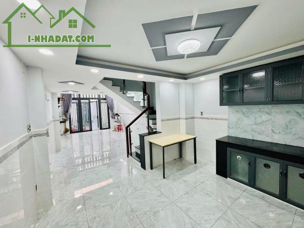 Bán nhà Nguyễn Thái Bình P4 Tân Bình 46m2, HXH, 3 tầng, giá chỉ 5,1 tỷ TL - 1