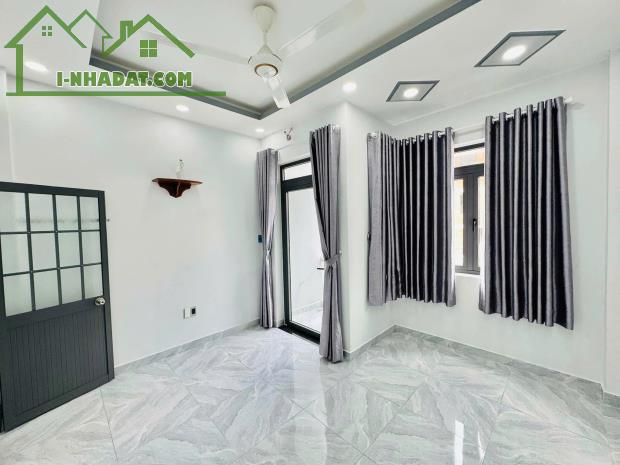 Bán nhà Nguyễn Thái Bình P4 Tân Bình 46m2, HXH, 3 tầng, giá chỉ 5,1 tỷ TL - 3