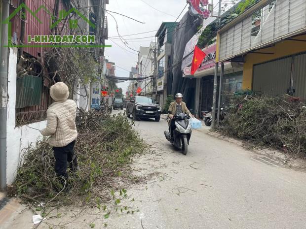 BÁN NHÀ KIM CHUNG ĐÔNG ANH, KINH DOANH SẦM UẤT- OTÔ LEXU TRÁNH 150M2 29 TỶ