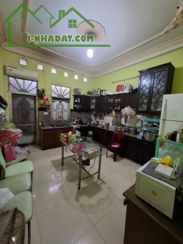 Bán gấp nhà đẹp ở ngay khu VIP MT nội bộ Phạm Hùng, XH ngủ nhà, 82m2, SHR, chỉ 14 tỷ. - 2