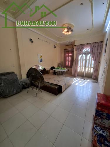 Bán gấp nhà đẹp ở ngay khu VIP MT nội bộ Phạm Hùng, XH ngủ nhà, 82m2, SHR, chỉ 14 tỷ. - 4