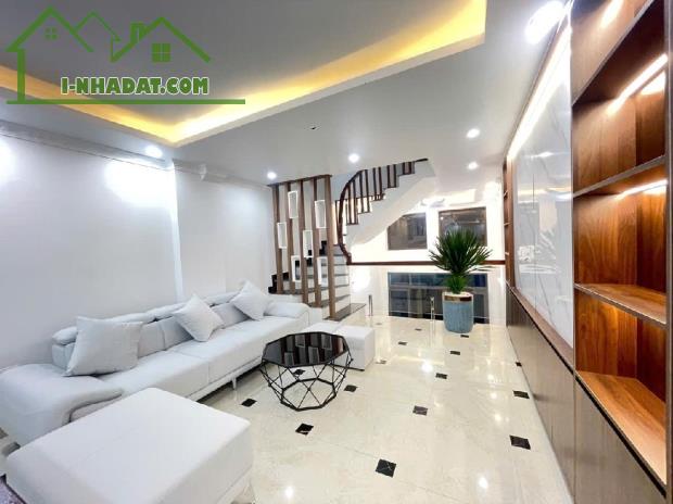 Bán nhanh nhà Thanh Liệt, Thanh Trì, 40m2, 5 tầng, sổ đỏ, ngõ thông, ô tô qua nhà. - 1