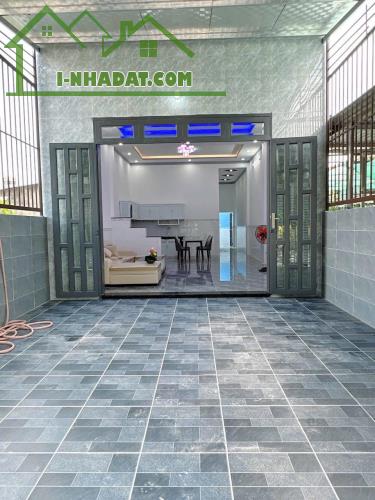 Nhà cấp 4 Đức Hòa Long An, SHR, 110m2, đẹp như mơ, Giá 1 tỷ 250.