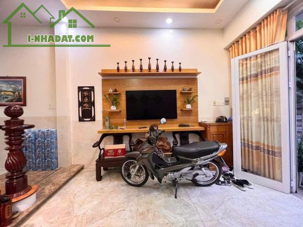 Sở hữu ngay nhà phố sang trọng Chu Văn An p12 Q.Bình Thạnh hẻm 6m giá mềm