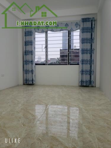 Bán nhà Vạn Phúc 30/33m2 5 tầng sân riêng 20m,ô tô đỗ 10m ,giá 6,3 tỷ có thương lượng . - 1