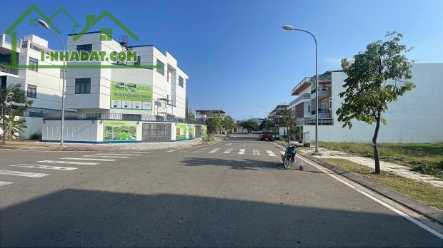 Gói 2 Mỹ Gia, đường 16m, đối diện trung tâm thương mai, 100m2 ngang 5 chuẩn khu đô thị.