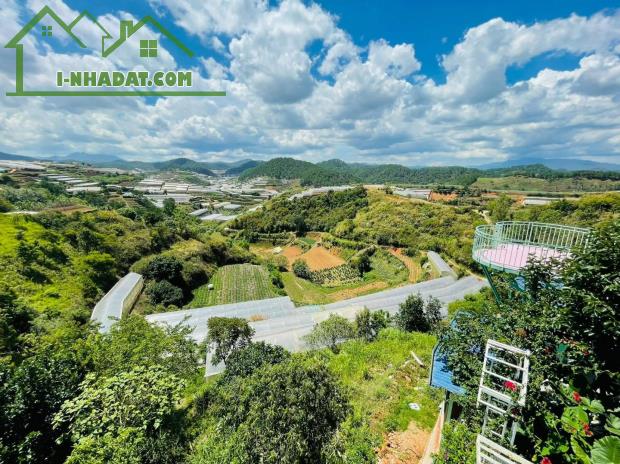 Cho thuê homestay sân vườn 1800m2 cách trung tâm Đà Lạt 9 km - 1