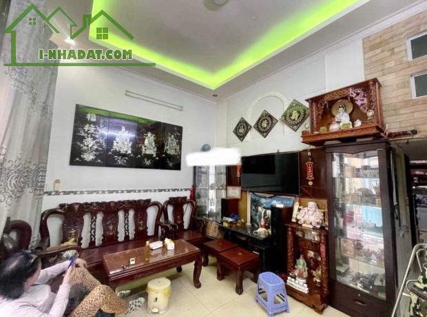 Bán nhà HXH HOÀNG VĂN THỤ, Tân Bình, gần sân bay TSN, gần 50m2, MT 4,6M, 3PN, 6,95 tỷ