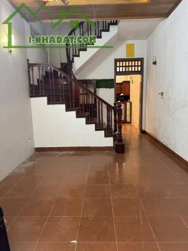 BÁN NHÀ CẦU GIẤY - NGUYỄN NGỌC VŨ - LÔ GÓC - OTO - 60M - 5 TẦNG.
