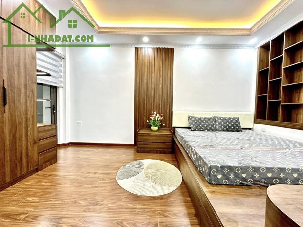 🚀 BÁN NHÀ CẦU GIẤY - 34M² - 6 TẦNG - FULL NỘI THẤT ĐẲNG CẤP - Ô TÔ ĐỖ CỔNG 🚀 - 4