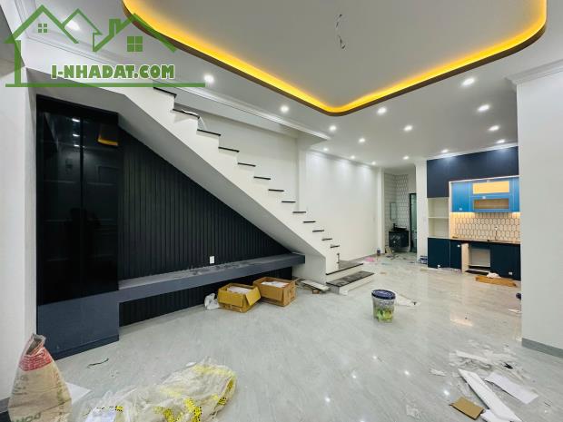 Bán Căn Villas Thiết kế Tân Cổ Điển mái Vòm Phong Cách Châu Âu MT Kiệt 185 Nguyễn Lộ Trach - 2