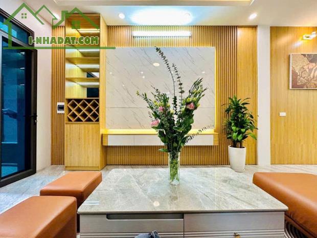 SIÊU HIẾM KHƯƠNG ĐÌNH CCMN - 6 TẦNG FULL NỘI THẤT DT58M, HƠN 10tỷ