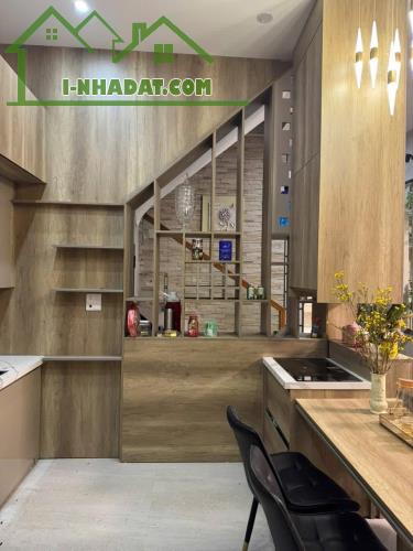 🔥 SIÊU PHẨM NGUYỄN VĂN CỪ – 51M² – 5 TẦNG – OTO ĐỖ CỬA – 6 NGỦ! - 1