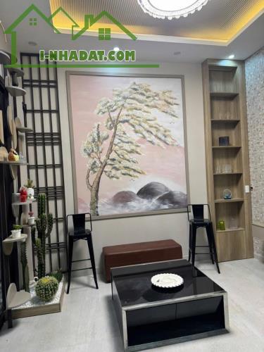 🔥 SIÊU PHẨM NGUYỄN VĂN CỪ – 51M² – 5 TẦNG – OTO ĐỖ CỬA – 6 NGỦ! - 4