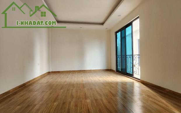 CHỈ 4,6 TỶ CÓ NHÀ 5 TẦNG / 31M2 – NGÕ THÔNG, Ô TÔ QUA NHÀ -20M BÃI ĐỖ XE. - 3