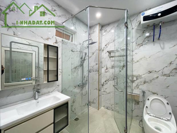 Bán nhà Trung Hành, 72m 4 tầng, độc lập, đường 12m, Giá 6.35 tỉ, cực hiếm - 4
