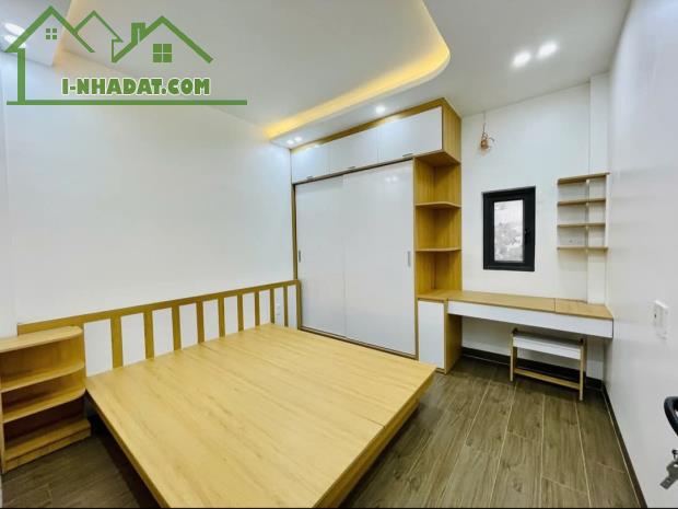 Bán nhà Lâm Tường, Hồ Nam, Lê Chân, Hải Phòng. 4 tầng, 55m2, 4,2 tỷ. Ngang 3,7m, d2 - 4