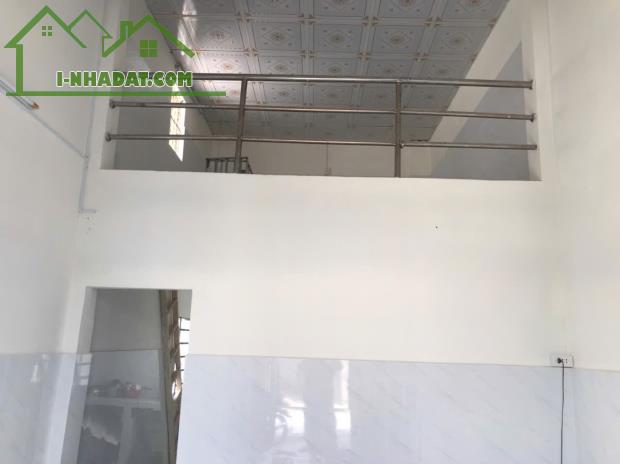 Mặt tiền Tam Đông 20 Hóc môn , 2 tầng 2PN 28m2 - 3