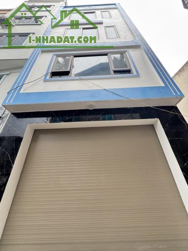 Bán nhà Thạch Bàn,Long Biên 5 tầng,45m,mt4.8m oto đỗ cửa nhỉnh 6 tỷ