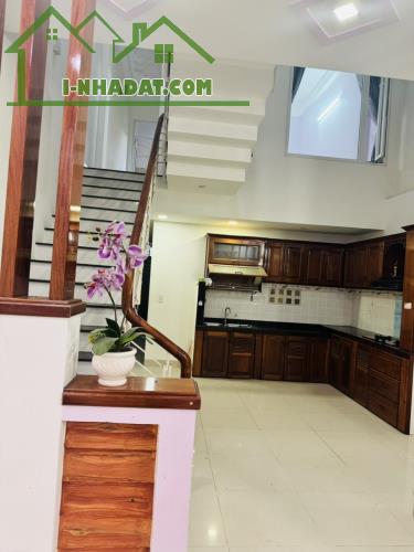 🏆Chính chủ gửi Bán nhà mặt phố đường Trần Thúc Nhẫn dt96m2 Gía 5.3 Tỷ