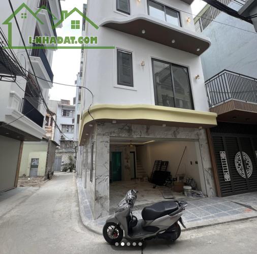 Bán nhà đẹp Lô Góc, Gara, Thang Máy, Tư Đình 47m2, 6 Tầng, mặt tiền 4.5m, giá hơn 12 tỷ. - 3